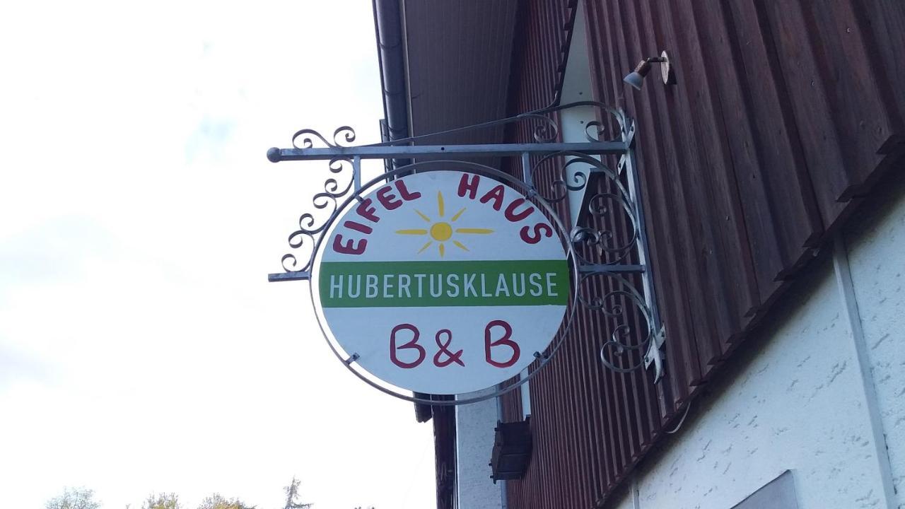 Jeje Und Anna'S Eifel Haus Motel มอนเชา ภายนอก รูปภาพ