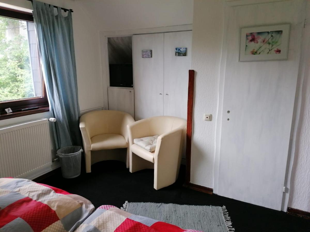 Jeje Und Anna'S Eifel Haus Motel มอนเชา ภายนอก รูปภาพ