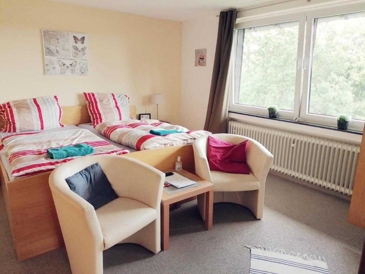 Jeje Und Anna'S Eifel Haus Motel มอนเชา ภายนอก รูปภาพ